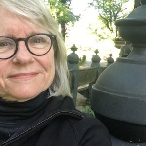 Meet your Posher, Cynthia